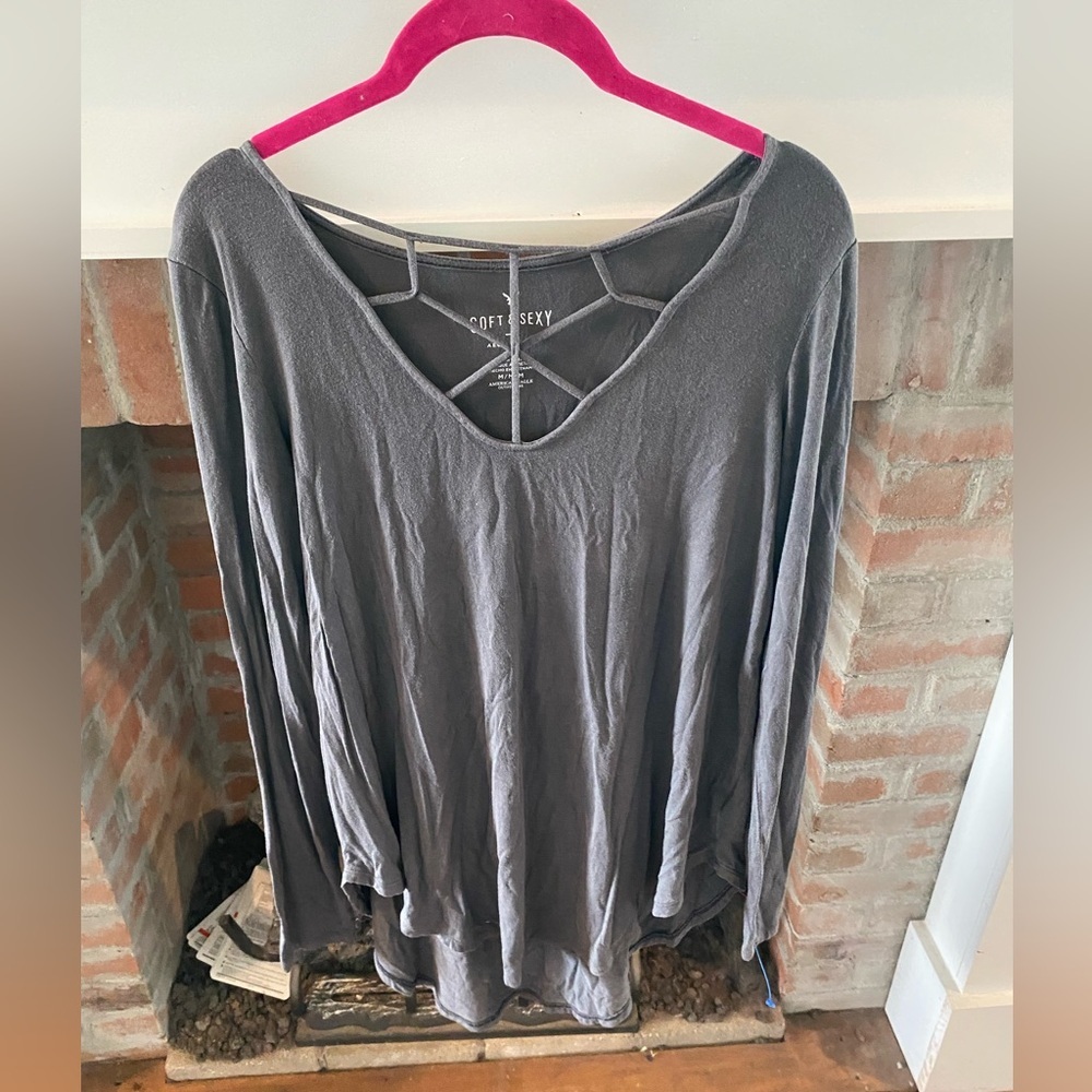 American Eagle Soft & Sexy Grey Long Sleeve Tee Baggy Cage Front Medium relaxed​